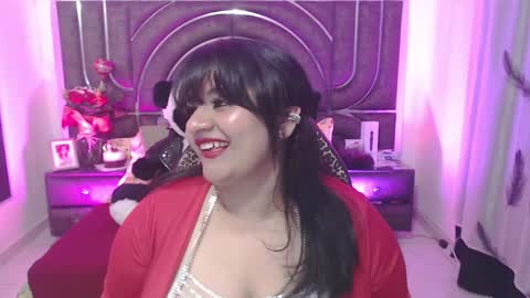 Snapshot of bella_taylor_a chatting on 01/16/25, 12:12 Bella Taylore online show from 01/16/25, 12:12