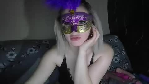Snapshot of bella_tessy chatting on 05/16/26, 08:18 Tessy online show from 05/16/26, 08:18