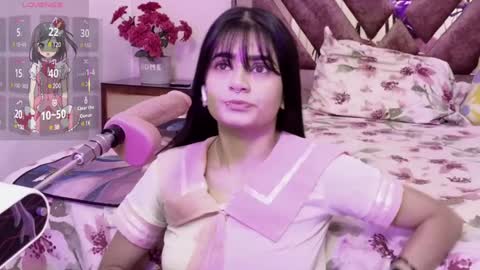 Snapshot of bella_thix chatting on 02/05/25, 03:13 Bella online show from 02/05/25, 03:13