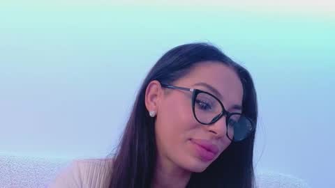 Bella online show from 10/20/25, 07:58