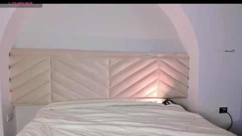 Bella online show from 01/06/26, 12:20