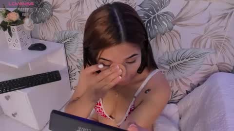 Bella Becca  online show from 01/28/25, 06:28