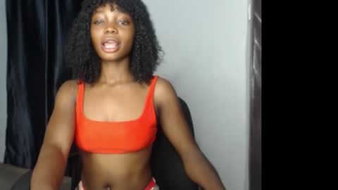 Snapshot of bellababy6 chatting on 11/07/25, 05:35 bella online show from 11/07/25, 05:35