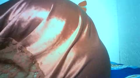 Snapshot of bellabeltra chatting on 12/06/24, 11:54 Bella online show from 12/06/24, 11:54