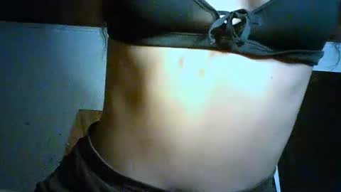 Snapshot of bellabeltra chatting on 01/21/25, 07:58 Bella online show from 01/21/25, 07:58