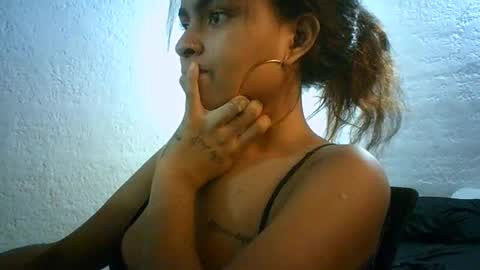 Snapshot of bellabeltra chatting on 03/03/25, 06:59 Bella online show from 03/03/25, 06:59