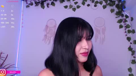 Bella online show from 02/19/25, 09:36