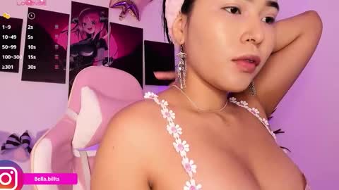 Bella online show from 03/27/26, 01:11