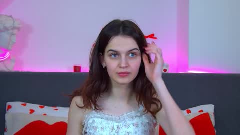 Snapshot of bellabriggs chatting on 02/09/26, 11:58 Bella online show from 02/09/26, 11:58