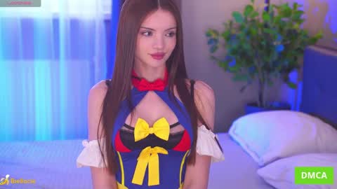 Bella I took a vacation and Ill be back on December 18th So dont lose me To keep in touch I have a TG -  you can find below online show from 04/11/26, 08:29