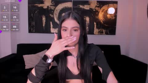 Snapshot of bellaconnor_ chatting on 02/04/26, 04:51 Bella online show from 02/04/26, 04:51