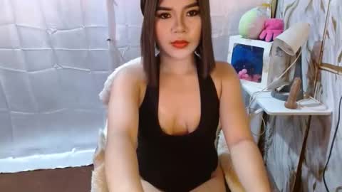 Snapshot of bellafoxfuck chatting on 04/08/26, 02:50 bellafox online show from 04/08/26, 02:50