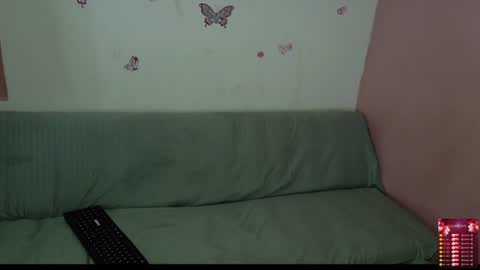 Snapshot of bellah_rose_squirt chatting on 06/23/26, 03:15 Bella online show from 06/23/26, 03:15