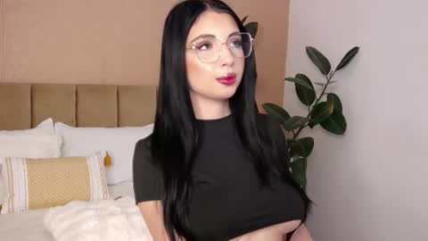Snapshot of bellahere chatting on 07/10/26, 07:12 Diana online show from 07/10/26, 07:12