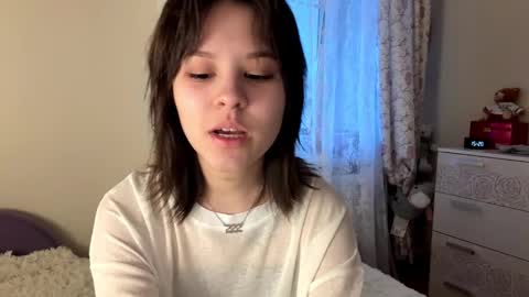 bellahood online show from 03/16/26, 12:20