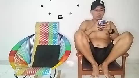 Paola 22 and Andres 24 online show from 01/15/25, 03:33