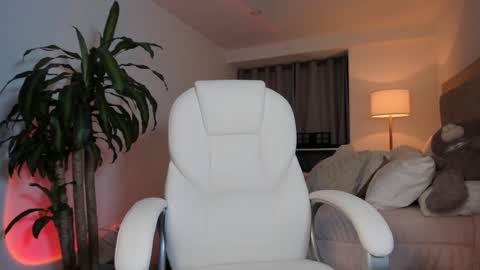 Snapshot of bellamia_ chatting on 02/15/25, 01:10 Bella Mia online show from 02/15/25, 01:10