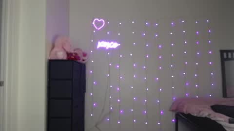 Bella Monroe online show from 01/17/25, 07:51