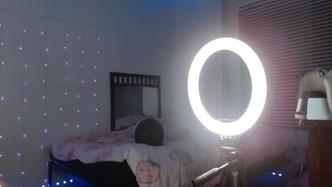 Bella Monroe online show from 02/25/25, 06:03