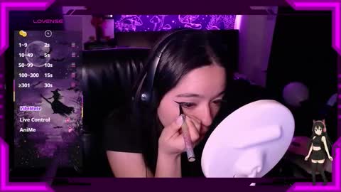 Snapshot of bellamoteluna chatting on 12/03/25, 11:03 Bella Monteluna online show from 12/03/25, 11:03