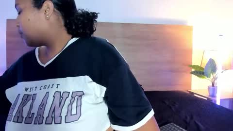 Bella Nix big tits online show from 03/18/26, 11:24