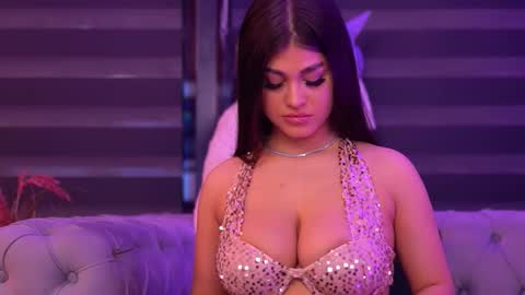 Bella online show from 10/09/25, 05:55