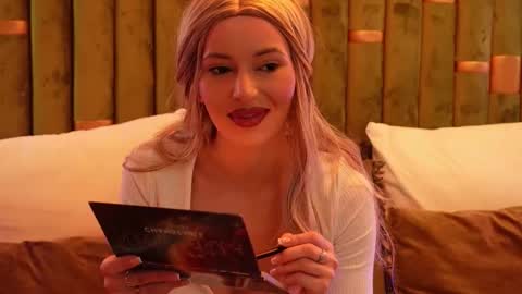 Snapshot of bellanoirx chatting on 03/10/26, 12:59 BellaNoirX online show from 03/10/26, 12:59