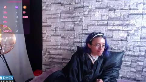   online show from 02/04/25, 12:51