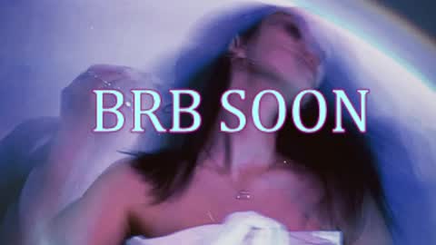 bellaparker_ online show from 04/29/26, 09:13