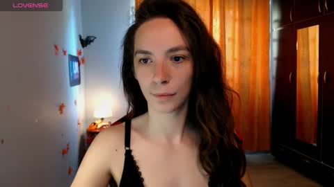 Snapshot of bellaqueen0701 chatting on 10/10/25, 07:07 bellaqueen0701 online show from 10/10/25, 07:07