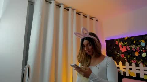 Snapshot of bellaroge chatting on 04/01/26, 05:08 bellaroge online show from 04/01/26, 05:08