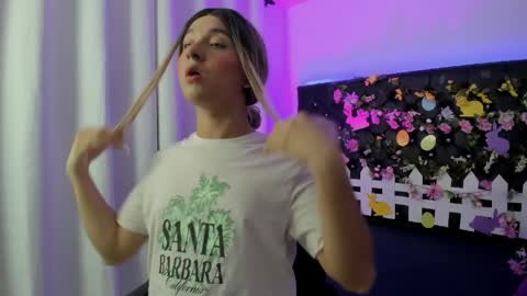 Snapshot of bellaroge chatting on 04/08/26, 05:07 bellaroge online show from 04/08/26, 05:07