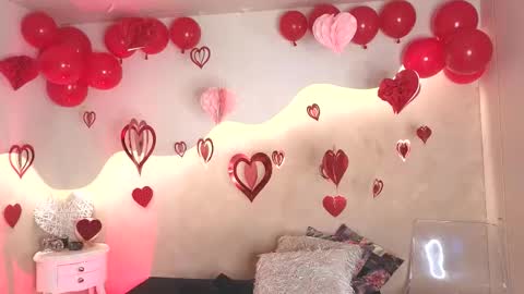 bellarooux online show from 02/14/26, 12:35