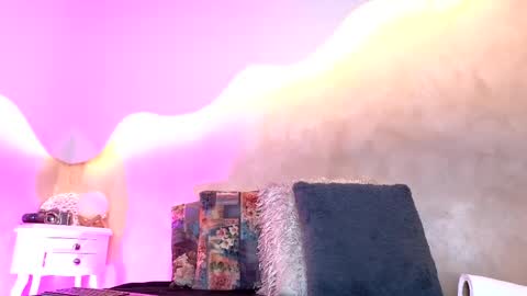 Snapshot of bellarooux chatting on 03/31/26, 12:38 bellarooux online show from 03/31/26, 12:38