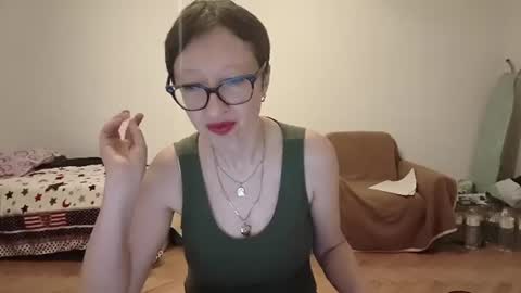 Emma online show from 06/14/26, 07:16