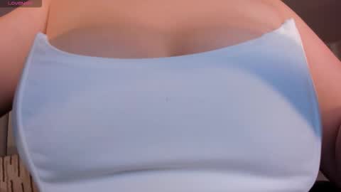 Snapshot of bellarosex1 chatting on 09/16/25, 02:56 Bella Rose online show from 09/16/25, 02:56