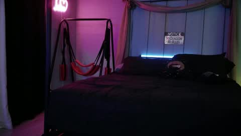 Bellaskeykeeper online show from 04/06/26, 08:15