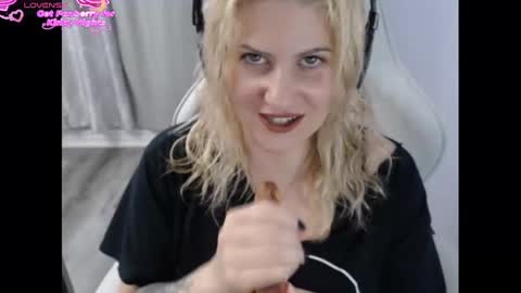 Starr40 online show from 11/24/25, 01:33