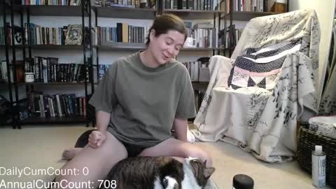 Snapshot of bellastrange69 chatting on 06/09/26, 01:17 BellaStrange69 online show from 06/09/26, 01:17