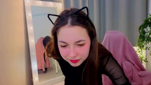 Bella online show from 03/03/26, 05:02