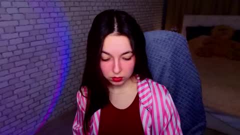 Bella online show from 03/20/26, 05:12