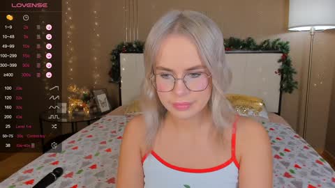 Bella online show from 12/28/24, 12:47