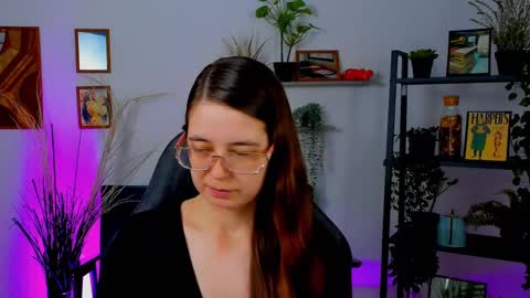 Snapshot of bellatrixllestrange chatting on 01/16/25, 07:41 Bella. Ntmu online show from 01/16/25, 07:41