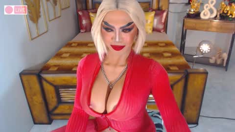 Snapshot of bellatrixxhuckerts chatting on 01/22/25, 07:03 B E L L A T R I X online show from 01/22/25, 07:03