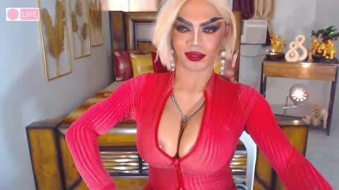 Snapshot of bellatrixxhuckerts chatting on 01/23/25, 01:19 B E L L A T R I X online show from 01/23/25, 01:19