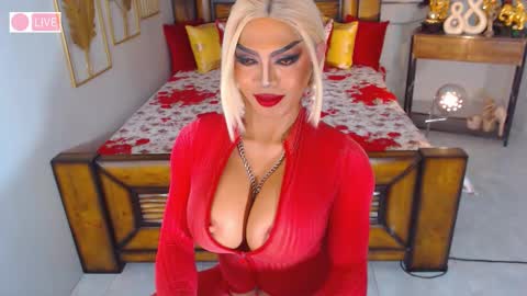 Snapshot of bellatrixxhuckerts chatting on 01/29/25, 02:09 B E L L A T R I X online show from 01/29/25, 02:09