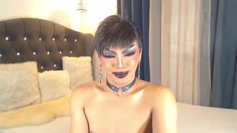 Snapshot of bellatrixxhuckerts chatting on 10/18/25, 08:53 B E L L A T R I X online show from 10/18/25, 08:53