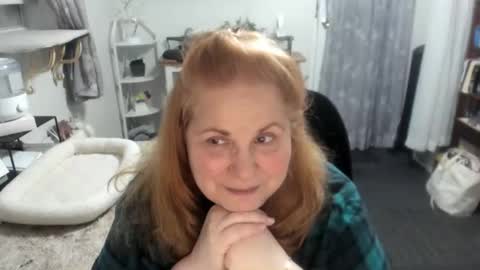 Snapshot of bellavoca chatting on 12/04/25, 10:35 Bellavoca online show from 12/04/25, 10:35