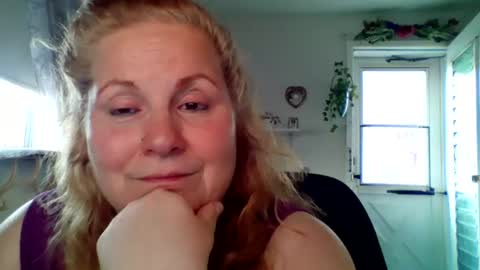 Snapshot of bellavoca chatting on 07/14/26, 10:43 Bellavoca online show from 07/14/26, 10:43