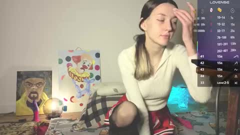 MY OLD PAGE IS NO LONGER. THIS IS MY NEW online show from 11/04/25, 09:47